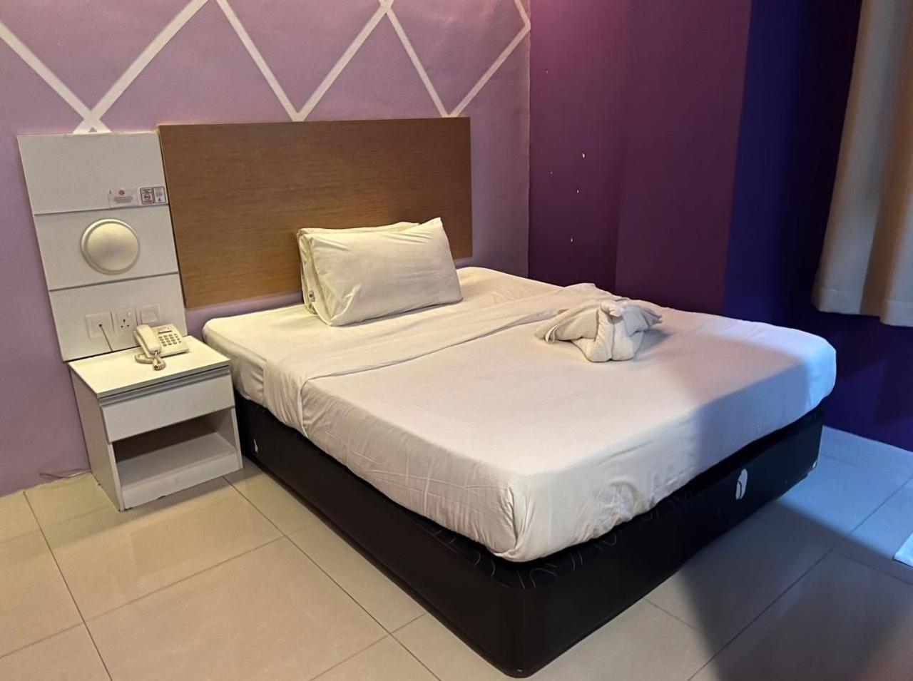 Bangi Business Hotel Kampong Sungai Ramal Dalam Extérieur photo
